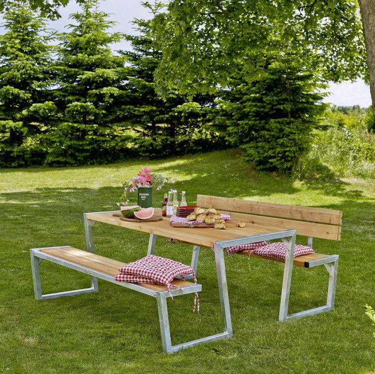 185701-3sitzgruppe-outdoor-lrche-massivholz-6personen-rckenlehne-ambiente-web