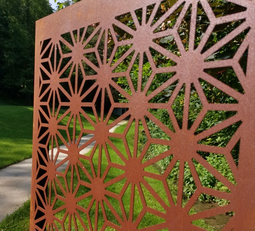 sichtschutz-element-asanoha-garten-rostoptik-detail