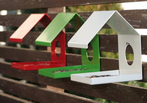 Design Vogelhaus aus Metall zum Hängen, rot, grün, weiß Lichtgrau/Weiß (RAL 7035)