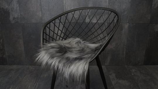 Sitzauflage Ziegenfell, lange Haare, extravagant, 9 verschiedene Farben Stahlgrau